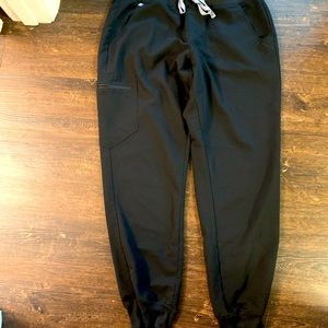 Black Figs Jogger scrub pant